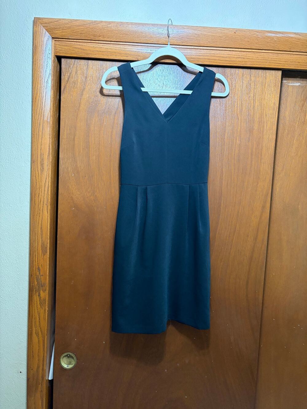 Banana Republic Petite 2 Black Fit & Flare Dress Bow Back Sleeveless Cocktail